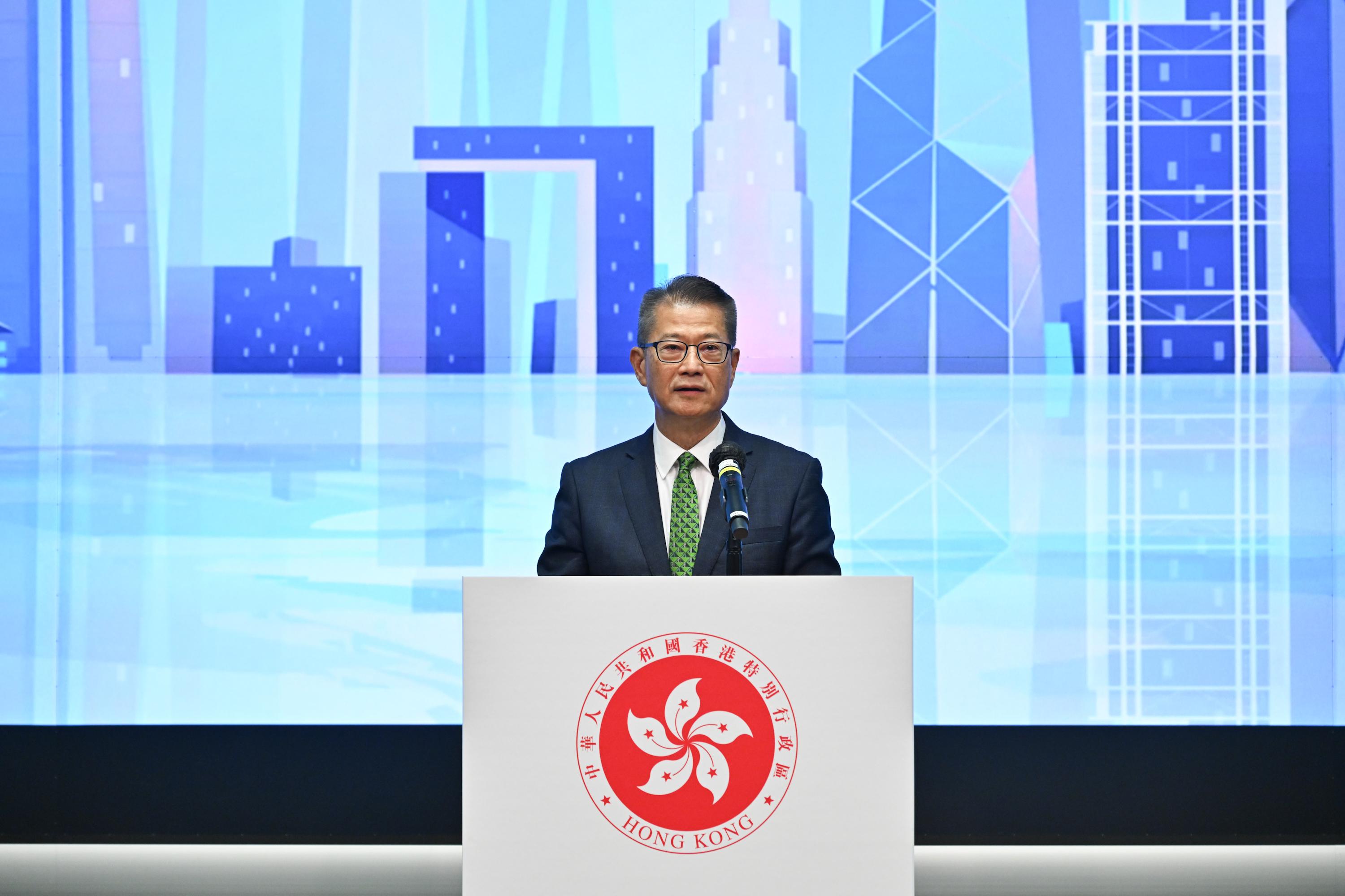 【新闻配图2】财政司司长陈茂波于启动仪式上致辞.jpg